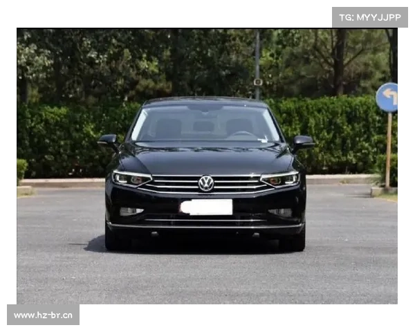 为什么懂行的都买帕萨特而不是迈腾?都是大众B级车,差别这么大 为什么懂行的都买帕萨特而不是迈腾?都是大众B级车,差别这么大